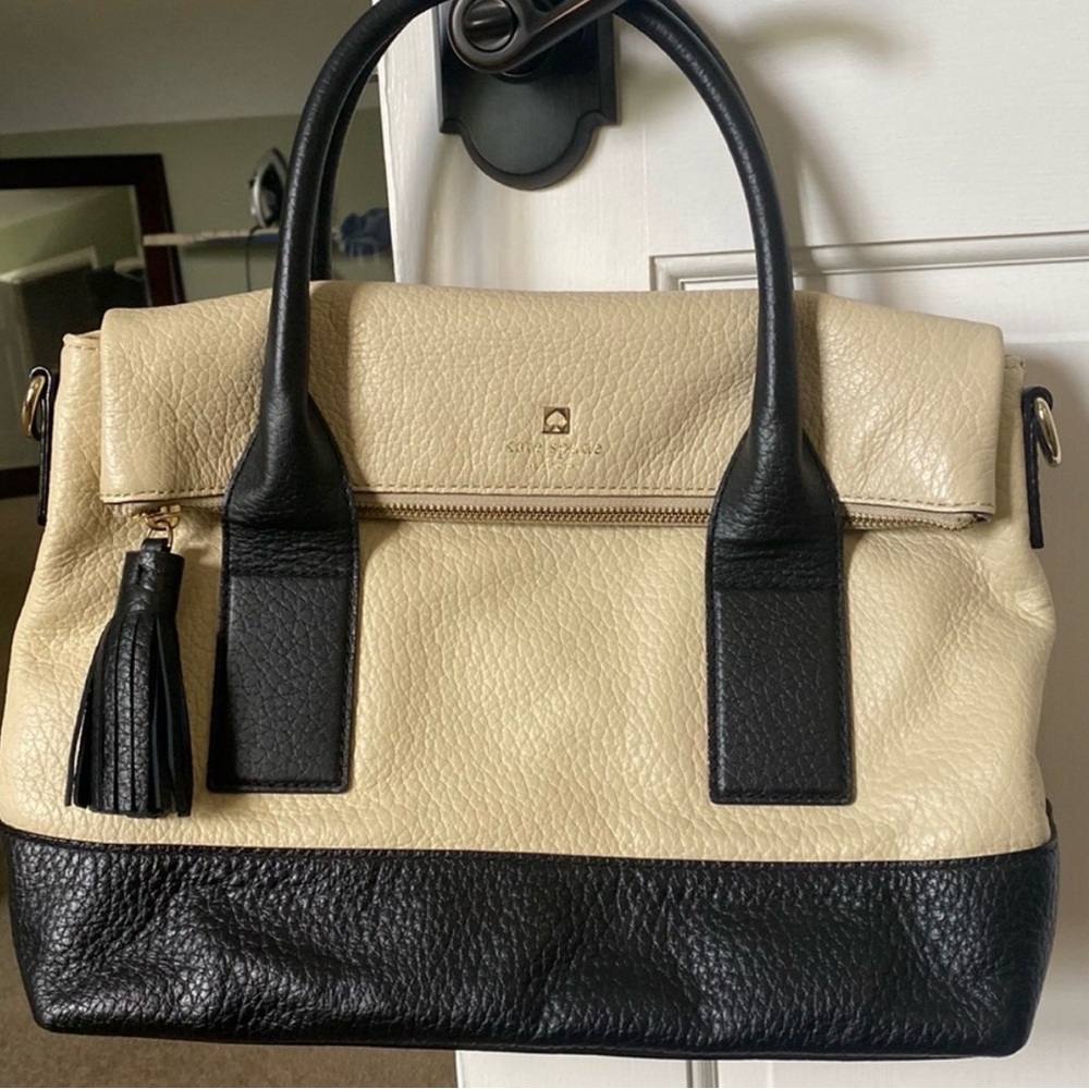 Kate Spade Black and Cream Shoulder Bag
